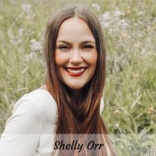 Sara Misner's Instagram, Twitter & Facebook