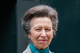 Royal Family, non c'è pace: vittima di un incidente