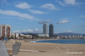 Лучшие пляжи барселоны · nova icaria · barseloneta · mar bella · sitges · bogatell. Plyazhi Barselony Poberezhe Barselony