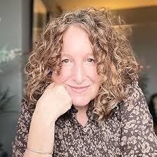 Amazon.de: Darlene Olivia McElroy: Bücher, Biographie, neuestes  Aktualisierung