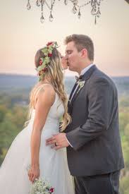 Outdoor Rustic Barn Wedding Bride And Groom To See More Details On This Wedding View Http Www Hannahcapps C Rustic Barn Wedding Barn Wedding Wedding Bride