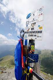 Poze realizate din aer de pilotul adrian sociu. Varful Moldoveanu 2544 M In AudienÈ›Äƒ La Suveran Amazing Romania