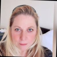 100+ "Lynne Wright" profiles