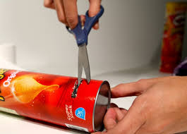 According to pringles, the length was chosen as it. How To Make A Iphone Speaker Dock Out Of A Pringles Can Redmond Pie