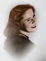 Doreen Sanford's Instagram, Twitter & Facebook