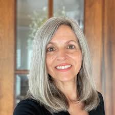 ISO: Experienced hair stylist recommendations