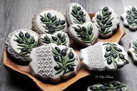 Olive Decorated Cookies Palestinian Embroidery Detail Lace Botanical Gingerbread Gingerbread Cookies Decorated Cookie Decorating Gingerbread Cookies