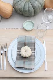 Entrada de la casa y porche de decoración para thanksgiving. 15 Thanksgiving Color Schemes 2021 Thanksgiving Color Palette For Your Home