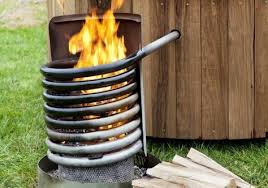 Coole Badetonne Ideen Badespass Ganze Familie Garten Whirlpool Badetonne Badewanne Im Freien Whirlpool Deck
