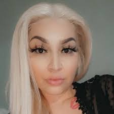 Lacy Morehead's Instagram, Twitter & Facebook