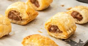 Spoon half the sausage mixture in a line down one side. The Best Homemade Sausage Rolls Just 5 Ingredients Sugar Salt Magic