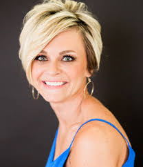 Kimberley Rolfe's Instagram, Twitter & Facebook