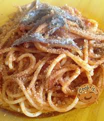 Lasciate marinare le alici per almeno 4 ore. Cook Is Spaghetti Con Sugo D Acciughe Sott Olio