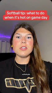 Emily Word's Instagram, Twitter & Facebook