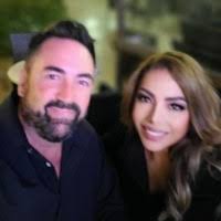 40+ "Mark Shark" profiles