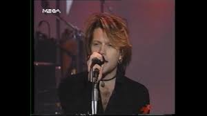 But he had a piano there, so he decided to try to write something. Bon Jovi Bed Of Roses Live American Music Awards 1993 Youtube