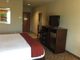 239 saint robert boulevard, st. Holiday Inn Express Saint Robert Fort Leonard Wood Picture Of Holiday Inn Express Saint Robert Fort Leonard Wood Saint Robert Tripadvisor