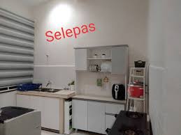 Tetapi, kebanyakan kabinet yang cantik memerlukan kos yang besar kerana termasuk sekali dengan harga upah. Sebab Sayangkan Isteri Suami Perbaiki Dapur Sendiri Dengan Bajet Bawah Rm1000 Pesona Pengantin