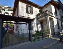 736 appartamenti in vendita a sesto san giovanni su trovacasa.net, il portale immobiliare con più annunci. Appartamento Di Cinque Locali In Vendita A Sesto San Giovanni