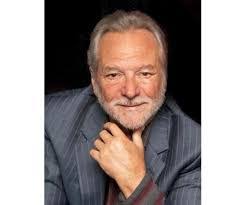 Daniel Mattos's Instagram, Twitter & Facebook