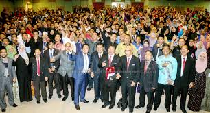 Suruhanjaya hak asasi manusia (suhakam) iv. Rasuah 55 Daripada 1 902 Tangkapan Bawah 40 Tahun