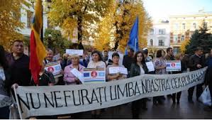 Ucraineană în ucraina şi estonă în estonia. Jongleriile Kievului Cu Limba VorbitÄƒ De Romanii Din Ucraina Moldoveneasca LimbÄƒ OficialÄƒ A Ue Infoprut