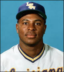 Ron Gant was a talented 5 tool ballplayer. A 2 time All Star and 1 time  Silver Slugger, Gant achieved the rare feat of 30 home runs and 30 stolen  bases in