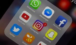 Facebook Whatsapp Instagram Down When Will Social Network Sites Be Fixed Express Co Uk How to change your whatsapp background. facebook whatsapp instagram down