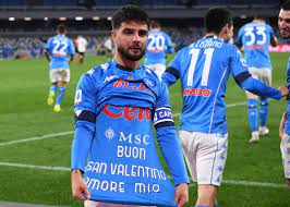 Torna l'appuntamento con club napoli all news. Insigne Penalty Enough To See Napoli Past Juventus Forza Italian Football