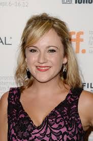 Jenni Page's Instagram, Twitter & Facebook