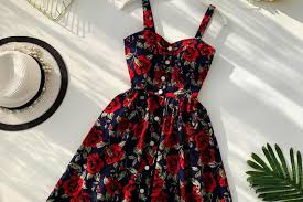 Dans cet article, la rédaction on regroupés pour vous une collection de +20 inspirations tenue guinguette homme années 50 en images et vidéo pour vous inspirer à rester au top des tendances mode de la saison. Guinguette Tenue Femme Www Neurosurgeondrapoorva Com