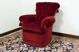 Sei alla ricerca di poltrone piccole? Piccola Poltrona Da Camera Da Letto Elegante E Raffinata Idfdesign