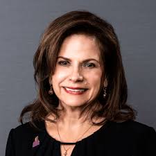 Amelie Ramirez Wins AACI Cancer Health Equity Award