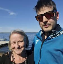 Madison had always been healthy and athletic, so when she began struggling  with gastrointestinal issues, cardiac problems, fatigue, brain fog, and  more as a college student, it came as a huge shock.