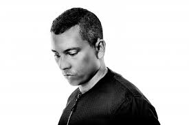 Vor einer woche kam irgendwie ein sehr fragwürdiges video von xavier. Xavier Naidoo Nov 28 2019 Stuttgart Tickets Xavier Naidoo
