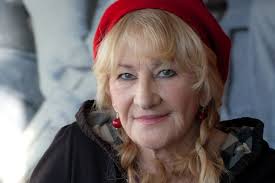 I received a bachelor of science in elementary education and a master of education in curriculum and instructional technology from . Person Theater Bautzen