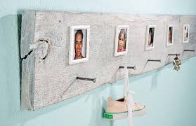 Garderobe holz selber bauen , garderoben selber bauen: Kreative Idee Fur Die Garderobe Kleiderhaken Im Landhausstil Selbermachen De