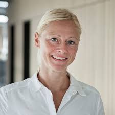 Janet Reznicek's Instagram, Twitter & Facebook