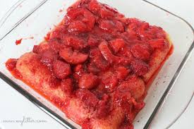 Bisquick Shortcake Recipe 8x8 Pan No Bake Strawberry Twinkies Dessert Recipe Desserts No Bake Desserts Baked Strawberries