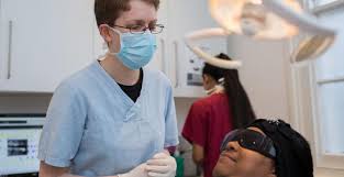 If you have a genuine emergency outside of the practice opening hours and you are an nhs patient please call the nhs out of hours dental service on 0333 4050290. Finding An Nhs Dentist In Cambridgeshire Healthwatch Cambridgeshire