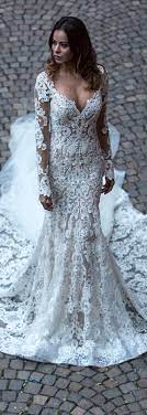 Berta Bridal Samples Are Available For Off The Rack Purchasing At Our Nyc Showroom To Book An Appointment Pleas Wedding Dresses Bridal Classic Wedding Dress