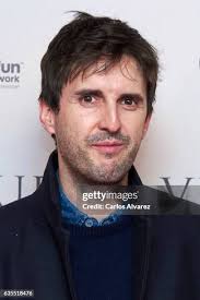 294 Julian Lo Stock Photos, High-Res Pictures, and Images