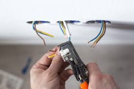 A quick review of basic electrical circuits will make understanding how they are depicted in a wiring. The Homeowner S Guide To Rewiring A House