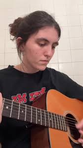moon song in my shower because it sounds nice <3 :) #fyp #phoebebridgers  #foryou #moonsong