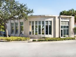 9699 Ne 2nd Ave Miami Shores Fl 33138 Loopnet Com