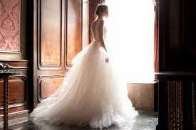 Featured Salon Chicago S Mira Couture Justine M Couture Bridal Veils Jewelry And Accessories Wedding Dresses Ball Gown Wedding Dress Wedding Dress Trends