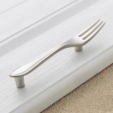 Poignee De Cuisine Moderne Cuisine Meuble Poignee Placard Porte Poignees Bouton Fourchette Moderne Forme Ikea Merlin Leroy Clothes Hanger Cuisine Tableware