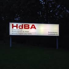 Jul 26, 2021 · das besondere an der hdba: Hdba Mannheim College Administrative Building