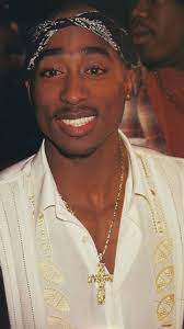 Keep ya head up by 2pac feat. Keep Ya Head Up 90s Rappers Aesthetic Rappers Aesthetic Tupac Wallpaper
