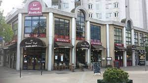 We pride ourselves on our friendly service, so we've done our best to make sure your stay at motel le grande is both comfortable and memorable. Le Grand Cafe Noisy Le Grand Restaurant Reviews Photos Phone Number Tripadvisor